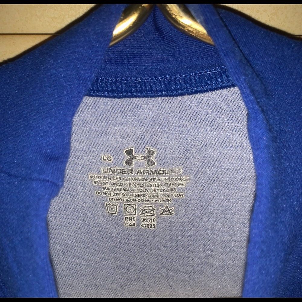 Under armor longsleeve semi turtleneck shirt - Picture 4 of 4